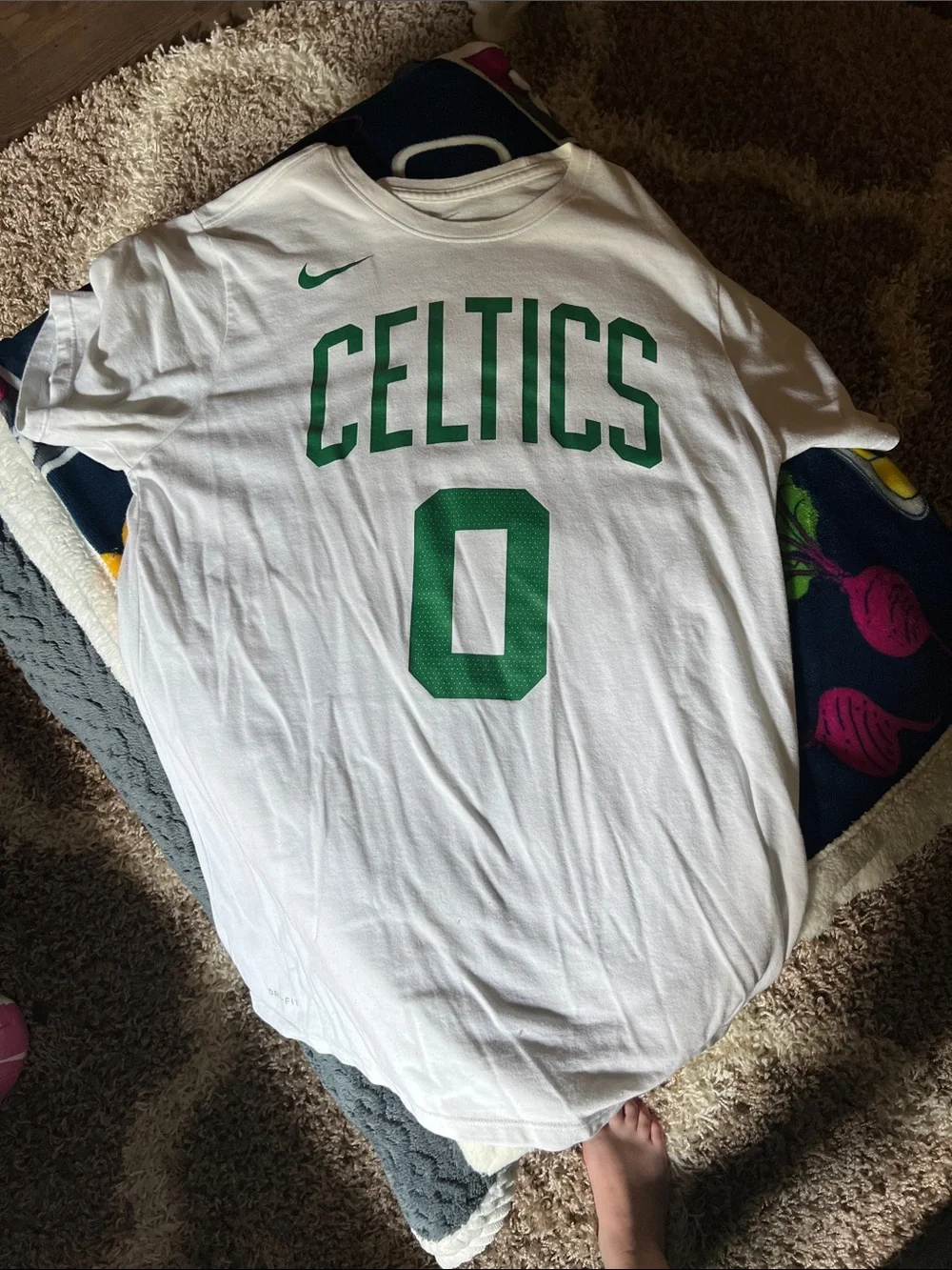 Boston Celtics Tatum T shirt jersey.